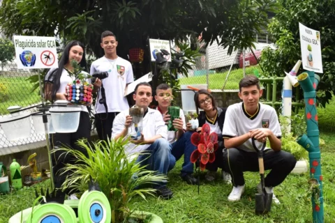 Colegio de Envigado gana premio de Sostenibilidad global