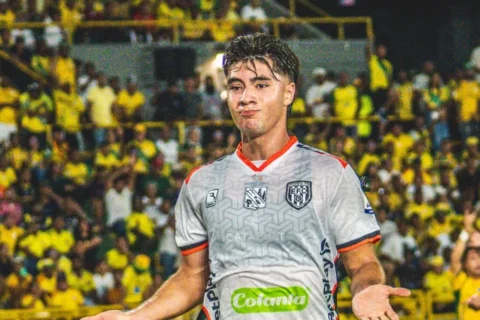 Envigado supera a Real Cartagena en vibrante final