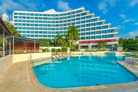 Hilton Cartagena renueva imagen tras 45 años