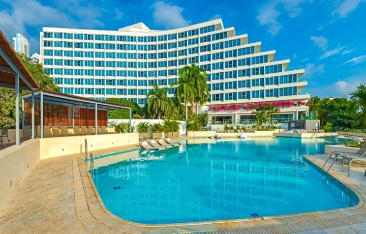 Hilton Cartagena renueva imagen tras 45 años