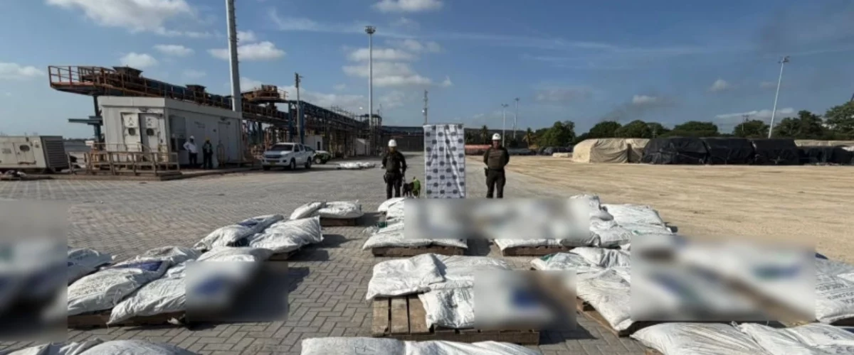 Incautan 1,6 toneladas de cocaína en Cartagena
