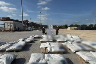 Incautan 1,6 toneladas de cocaína en Cartagena