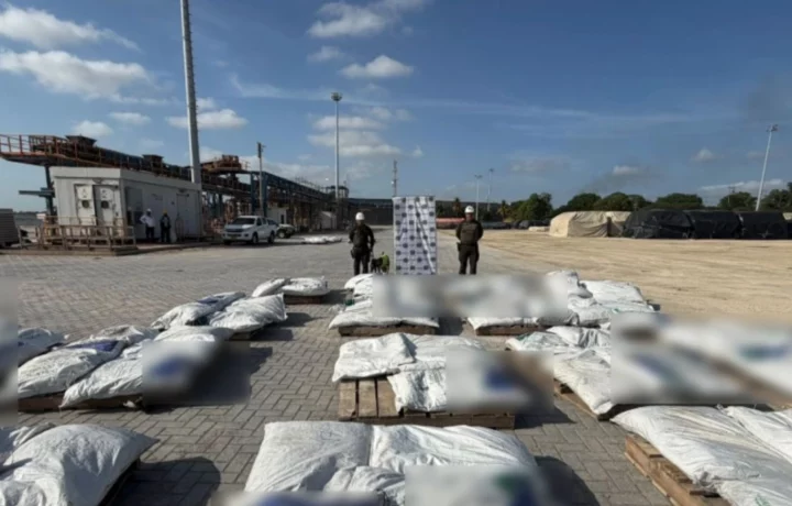 Incautan 1,6 toneladas de cocaína en Cartagena