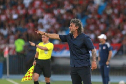 Independiente Medellín se queda sin Leonel Álvarez