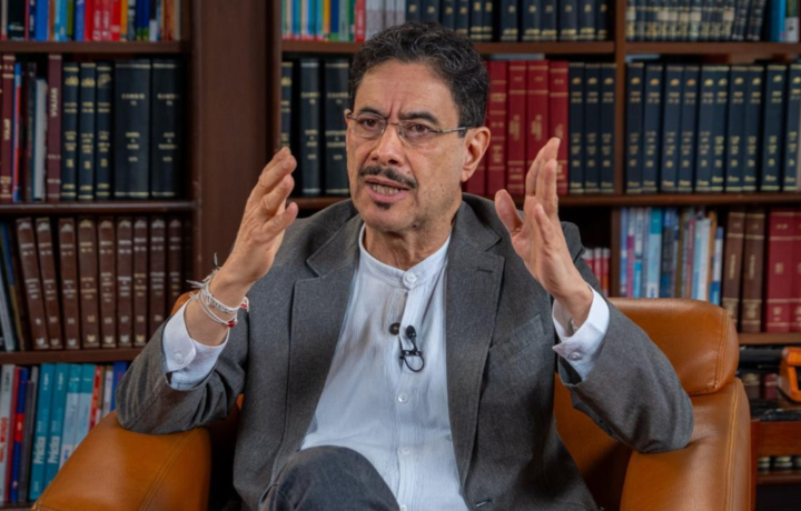 Iván Cepeda rechaza amenazas de disidencias