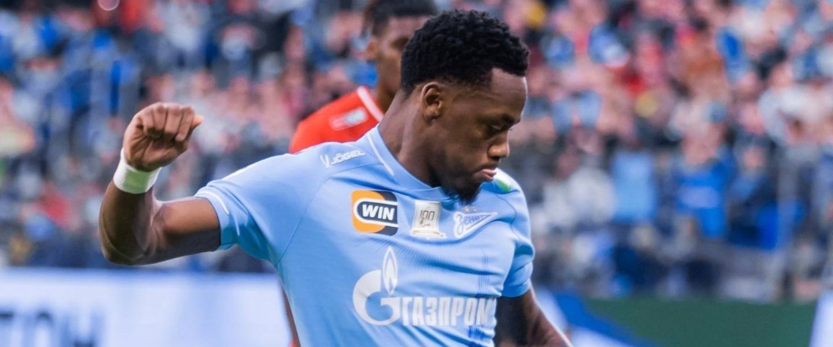 Jhon Durán suma misterio en el Zenit