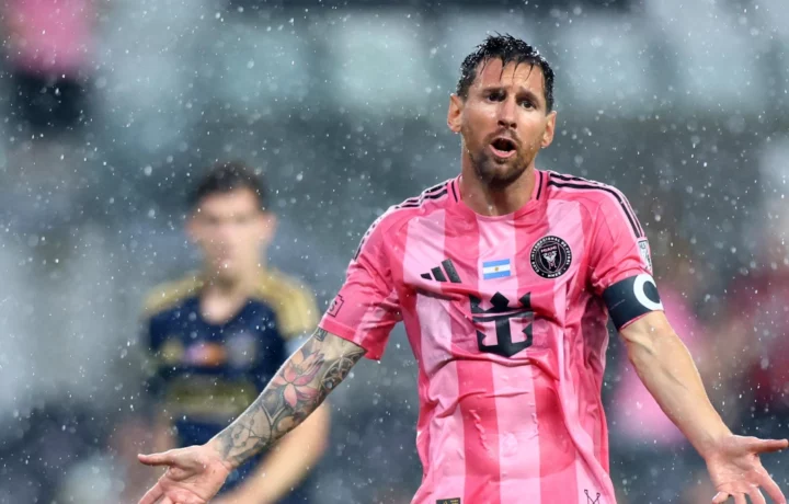 Lesión de Messi en la MLS genera alerta en Argentina