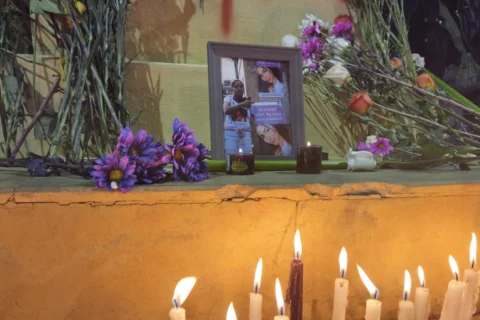 Mujer que buscaba a su hija desaparecida es asesinada