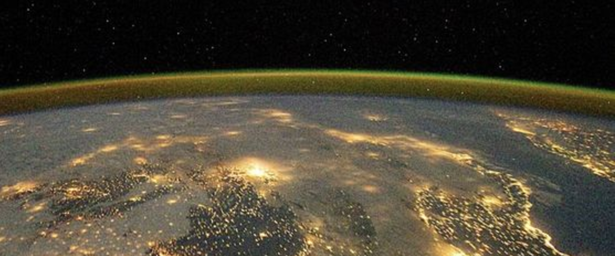 Península ibérica gira misteriosamente
