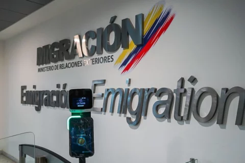 Sistema BIOMIG en Aeropuerto Palonegro
