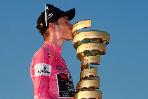 Vingegaard gana Giro de Italia histórico