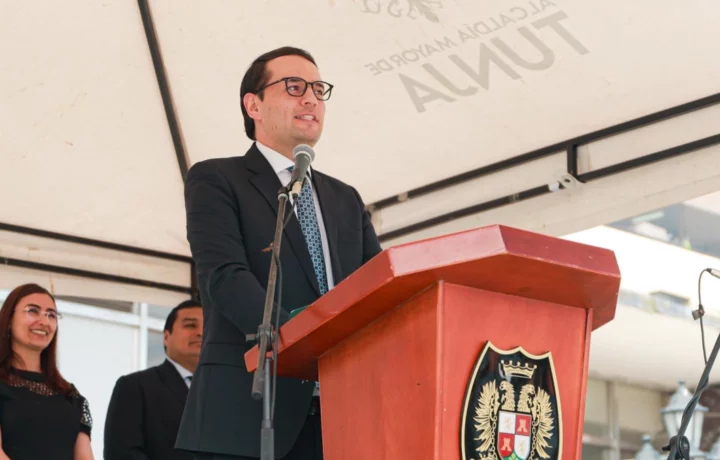 Wilmer Castellanos renuncia al Congreso