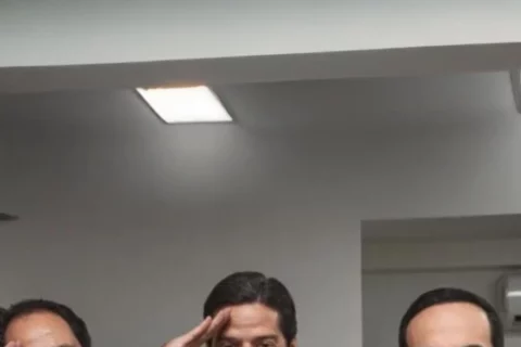Abelardo de la Espriella lidera preconteo en Colombia