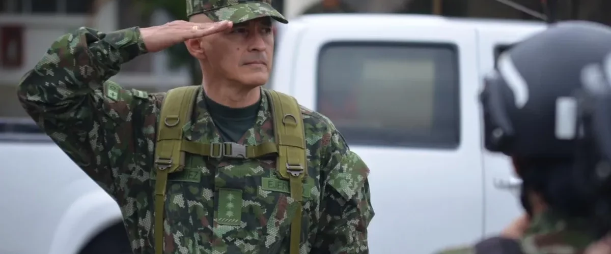 General incomoda a gobierno Petro