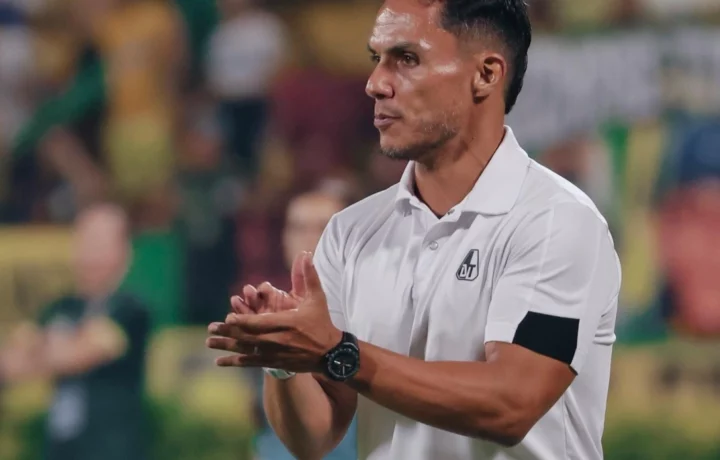 Lucas González es el nuevo técnico de Atlético Nacional