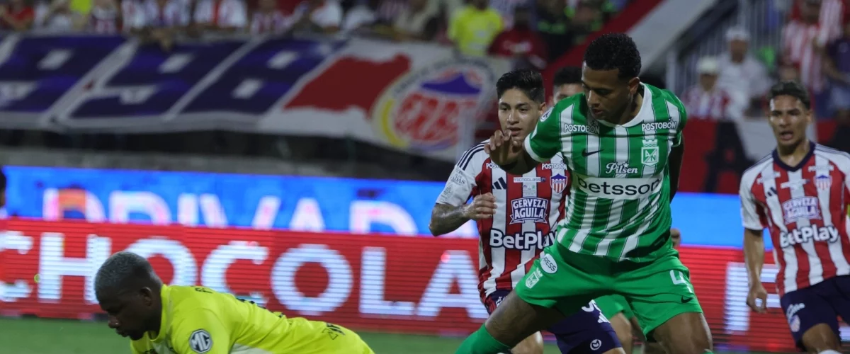 Nacional golea a Junior en la ida de la final