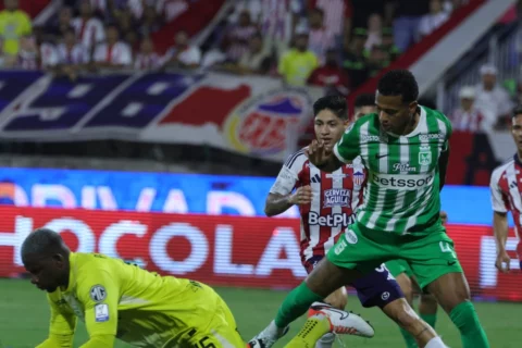 Nacional golea a Junior en la ida de la final