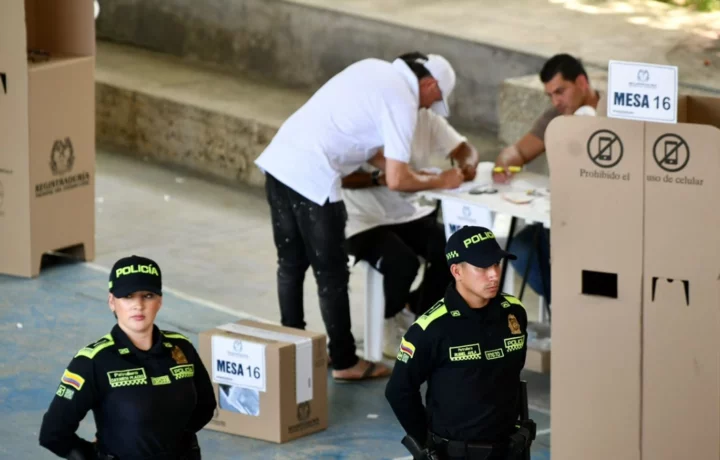 Siete capturas en elecciones Medellín