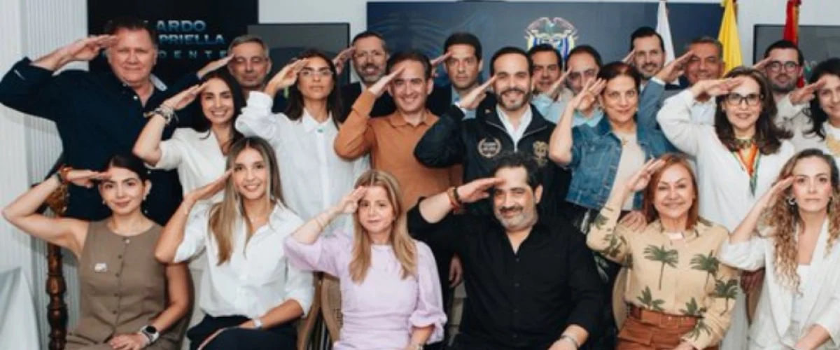 Abelardo De La Espriella presenta su gabinete completo
