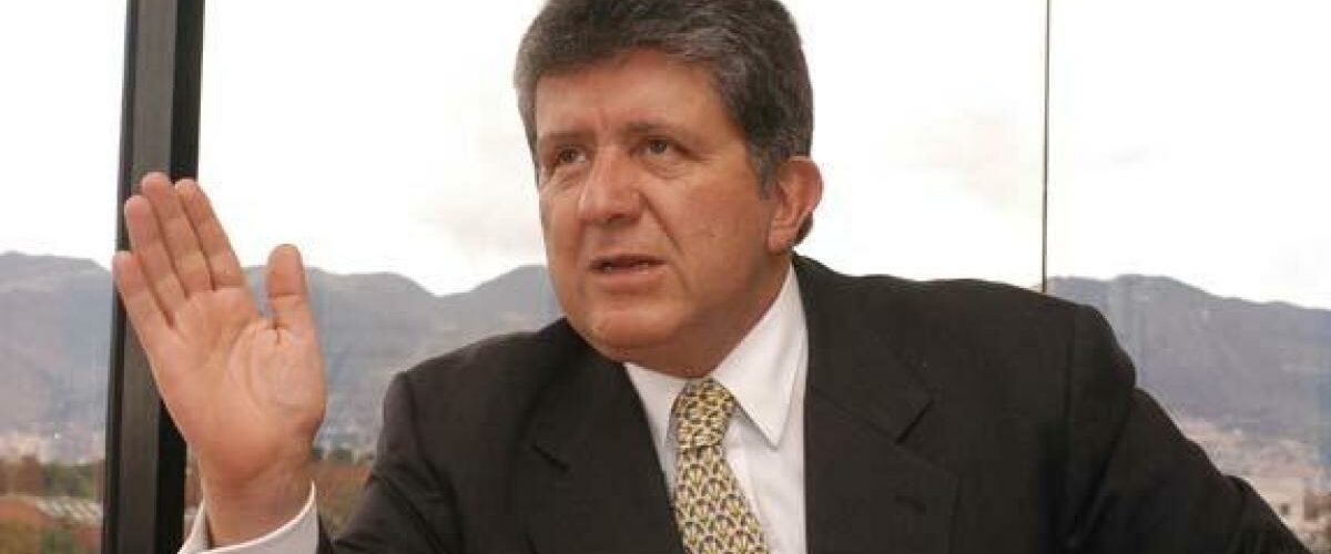 Abelardo de la Espriella recibe carta de ex presidente