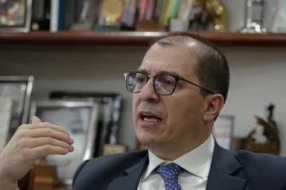 Barbosa defiende consejerías clave para la paz