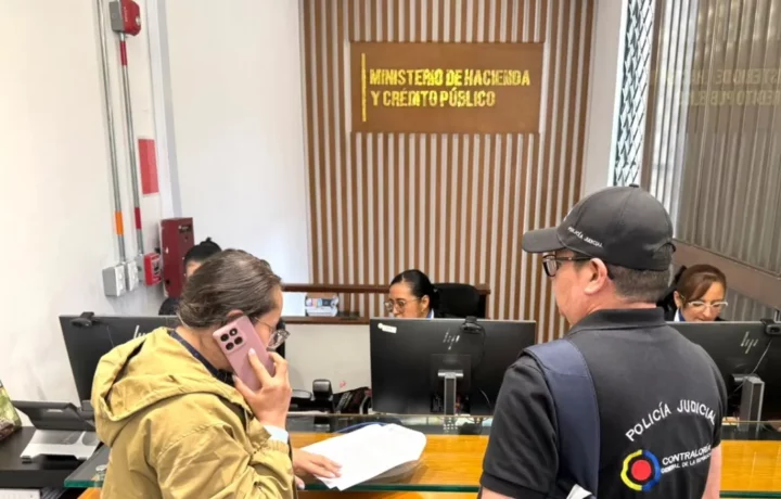 Contraloría revisa Ministerio de Hacienda por riesgo fiscal