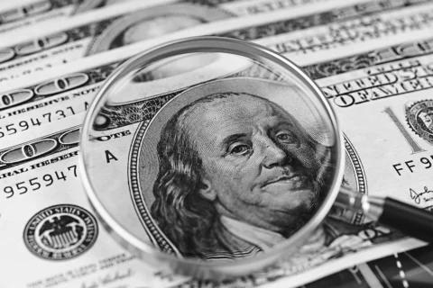 Dólar barato: ahorra en viajes a Orlando y Miami