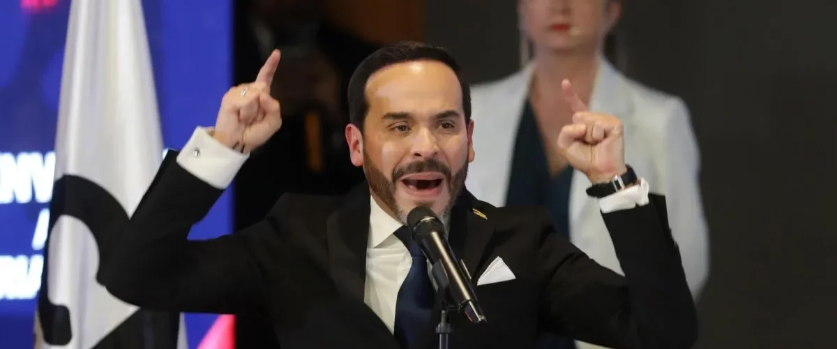 Empalme suspendido por banda de golpistas