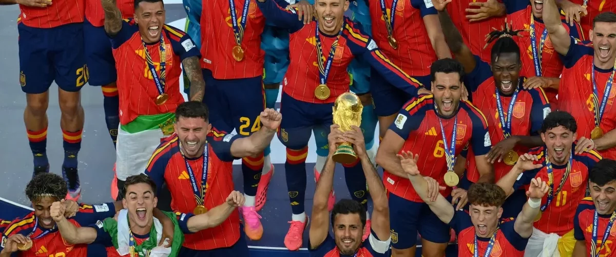 España festeja título mundial