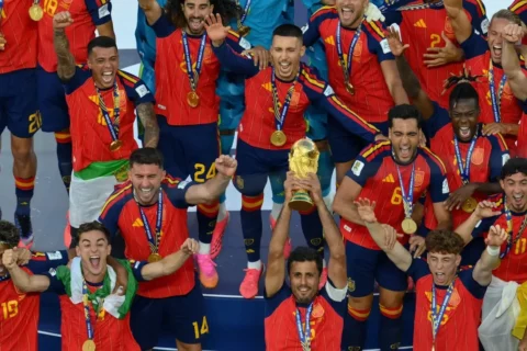 España festeja título mundial