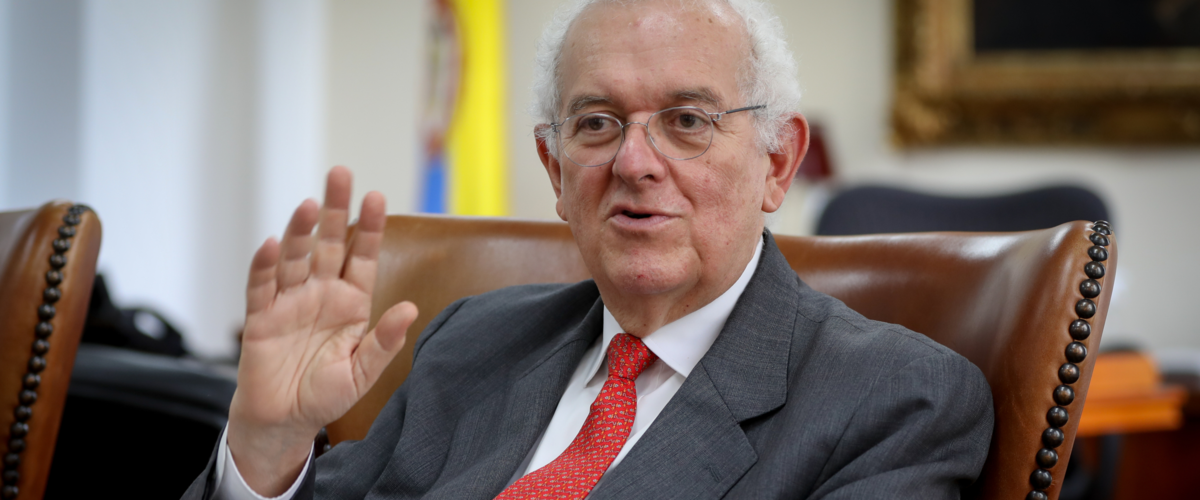 Exministro de Hacienda cuestiona resultados electorales