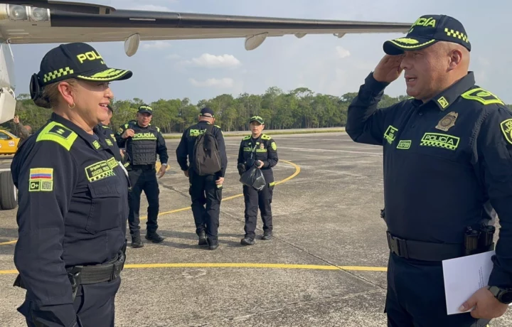 General de la Policía sale por reparos a ‘paz total’