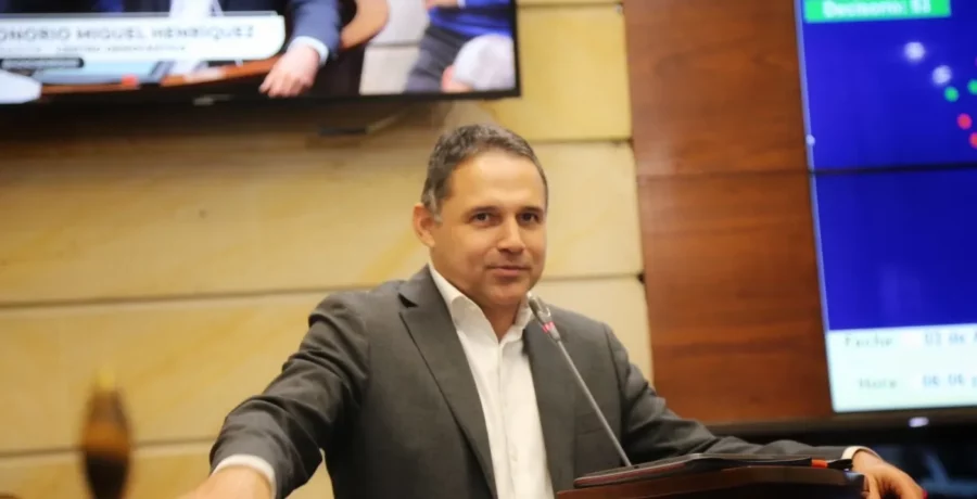 Honorio Henríquez es el nuevo presidente del Senado