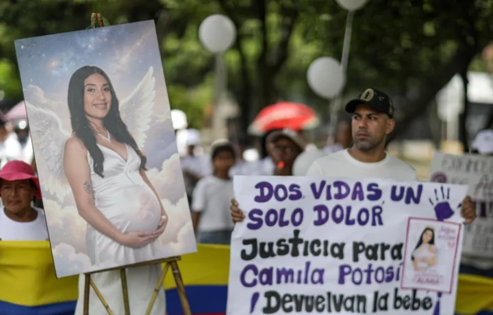 Joven asesinada con arma blanca en Colombia