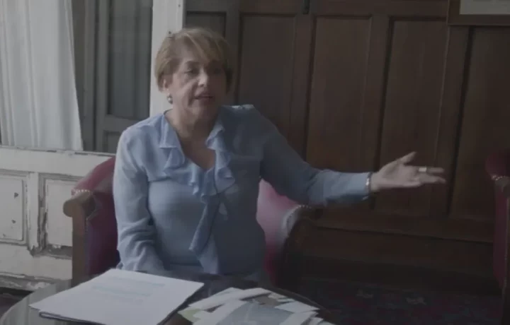 Jueza que juzgó masacres recibe reparación