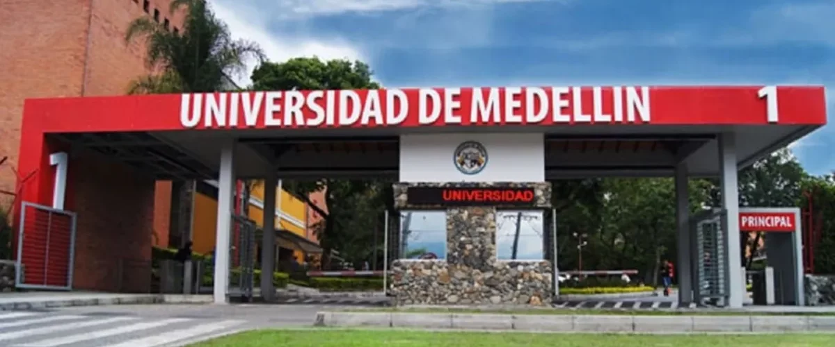 Medida de vigilancia en Universidad de Medellín