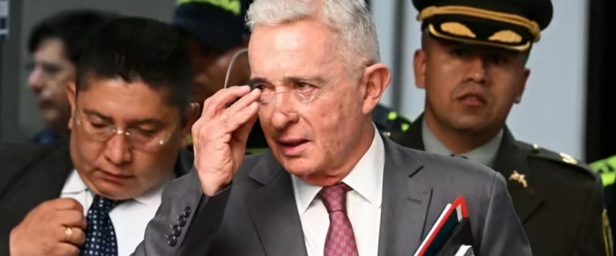 Uribe propone fusionar Unidad de Riesgo con Fondo de Adaptación