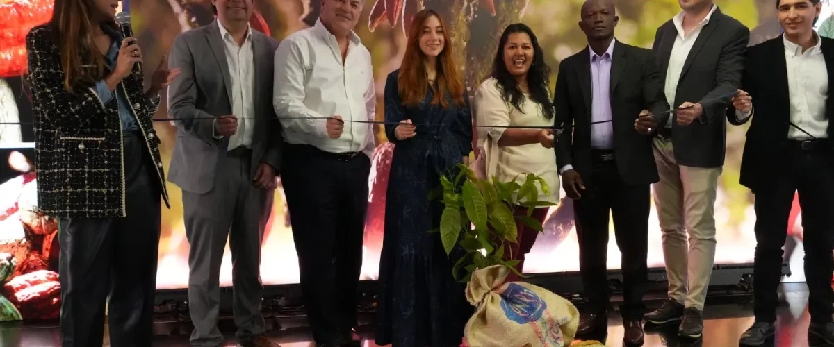 Cacao reemplaza a coca en 25.000 hogares