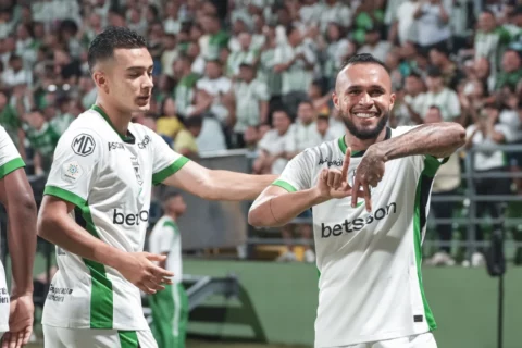 Nacional golea y escolta al América en la Liga Betplay