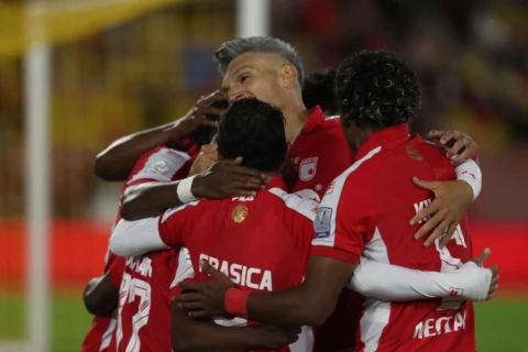 Santa Fe busca motivación en Sudamericana sin descuidar Liga ante Junior