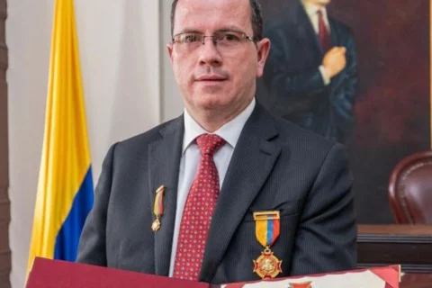 Secretario de Comisión de Acusaciones implicado en caso Arizabaleta