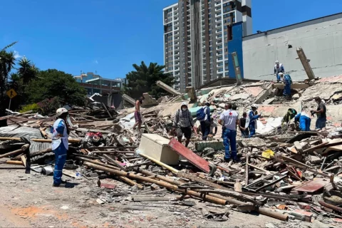 Terremoto paraliza justicia en 7 departamentos