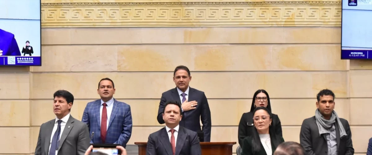Petro informó al Senado sobre viaje a Bélgica y regresará el 15 de septiembre