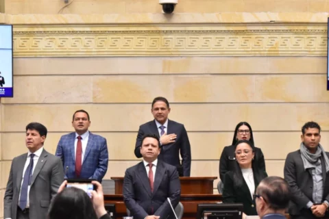 Petro informó al Senado sobre viaje a Bélgica y regresará el 15 de septiembre