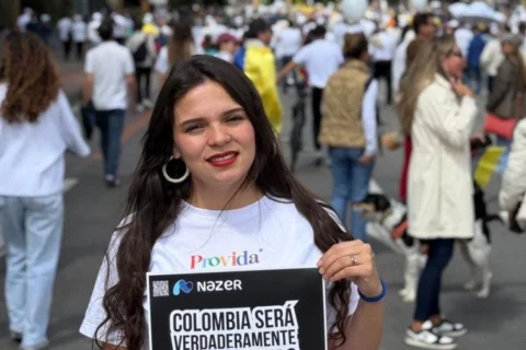 Cámara hundió reforma para restringir el aborto en Colombia