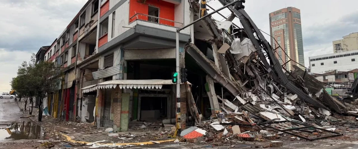 Colapso de edificio en Pereira sin víctimas fatales