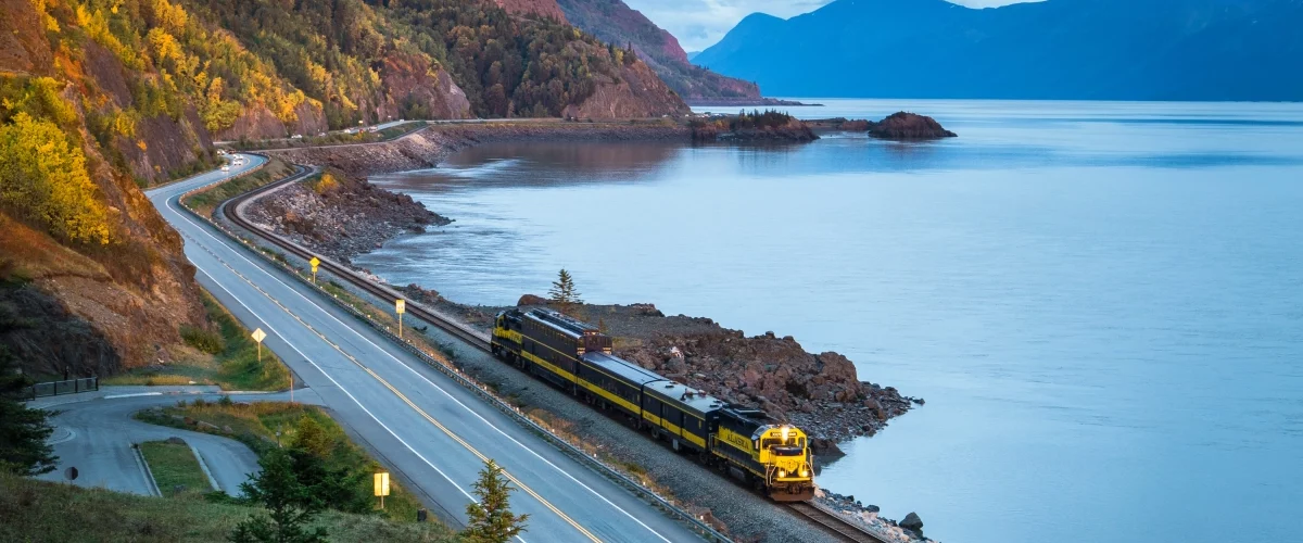 EE.UU. impulsa nuevo turismo con atracciones y trenes panorámicos
