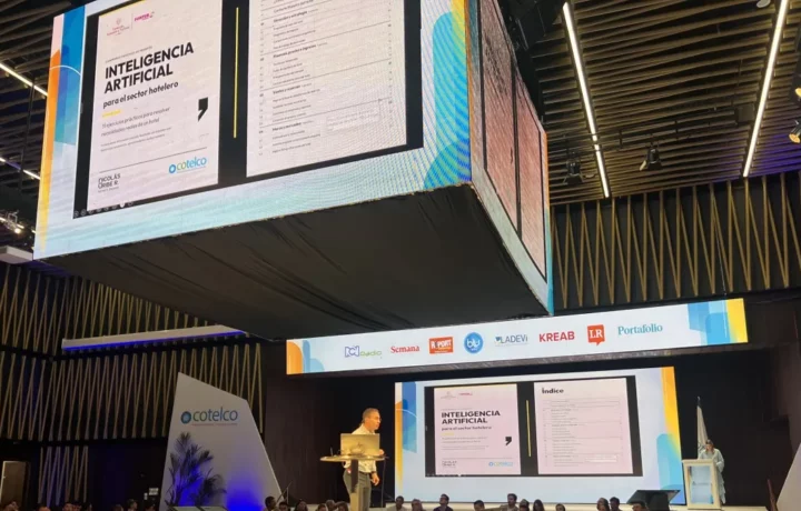 IA redefine gestión hotelera en congreso nacional