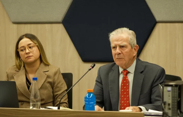 JEP imputa crímenes de guerra al general Mario Montoya