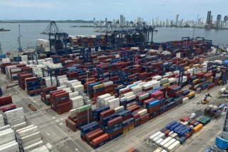 Puerto de Cartagena moviliza 27,1 millones de toneladas